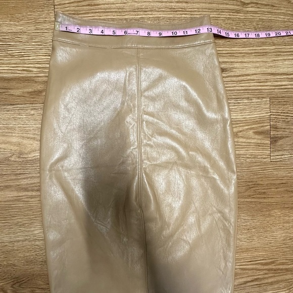 ELIE ELIE TAHARI Faux Leather Pencil Straight Tan Skirt - Picture 4 of 16